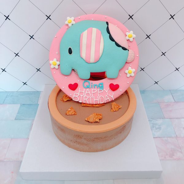 台北客製化生日蛋糕推薦，憂傷馬戲團之大象造型蛋糕